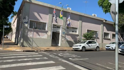 Prefeitura de Cosmópolis fecha no Dia do Servidor Público; veja o funcionamento dos serviços essenciais