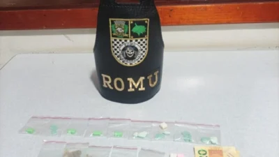 Mulher é presa com porções de Ecstasy e MDMA