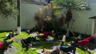 YOGA: conheça seus benefícios para trabalhar corpo e mente