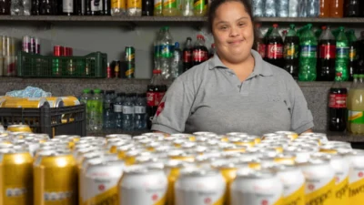 Instituto Coca-Cola abre vagas em capacitação gratuita para inserir jovens no mercado de trabalho