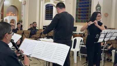 Banda Municipal de Cosmópolis se apresenta na Paróquia Santa Gertrudes