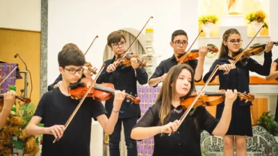 Orquestra Jovem Circuito das Águas oferece 82 vagas para cursos gratuitos em Amparo-SP