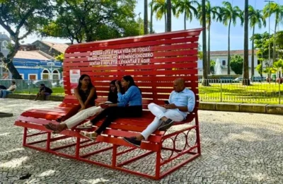 Lula sanciona lei do ‘Banco Vermelho’, para conscientizar sobre a violência contra as mulheres