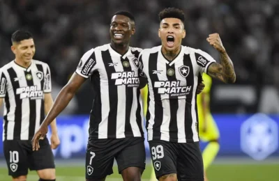 Botafogo quebra invencibilidade do Palmeiras e sai na frente na libertadores