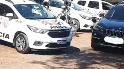 Polícia Militar prende acusado de tráfico e apreende grande quantidade de drogas no bairro Uirapuru