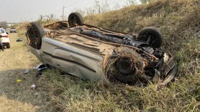 Capotamento na estrada entre Cosmópolis e Limeira deixa uma vítima ferida