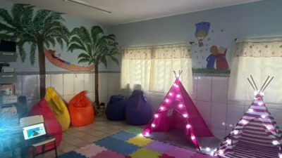 Escola Felício Marmo recebe cantinho da leitura e diversas escolas já estão em fase de montagem do espaço