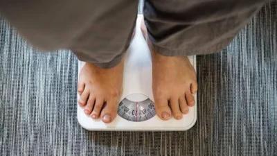 Obesidade e sedentarismo podem envelhecer sistema imunológico em até 15 anos, aponta Unicamp