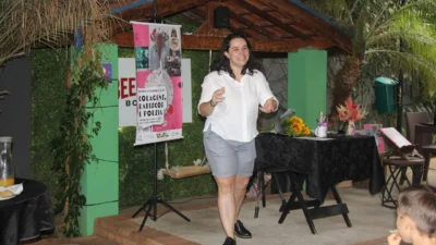 A jornada de Heloisa Barrozo entre artes cênicas, psicodrama e psicanálise