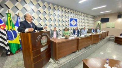 Conselheiro do TCE-SP, Dimas Ramalho, recebe Título de Cidadão Cosmopolense em cerimônia na Câmara Municipal