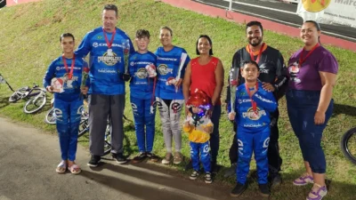 Pilotos de Cosmópolis se destacam no ‘Christmas Night Race’ em Indaiatuba