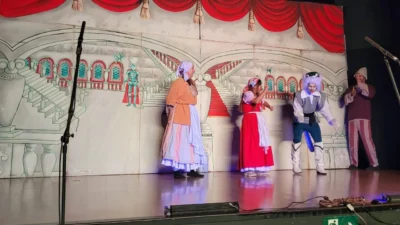 Espetáculo “O Gato de Botas” encanta Cosmópolis em celebração ao aniversário da cidade