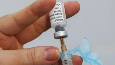 Procura por vacina contra a dengue ainda é baixa