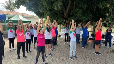 Programa Exercita Cosmópolis promove fisioterapia em grupo para dor crônica