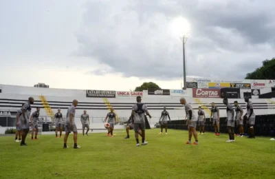 Brigatti diz que Ponte tem acerto com mais três jogadores e projeta número de reforços para Série C