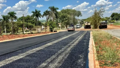 Rua Roberto Bottcher é interditada para obras do programa Asfalto Novo