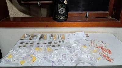 Homem é preso em flagrante por tráfico de drogas na Rua Valter Dester