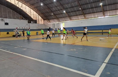 Acontece neste domingo o 1º Festival Interno de Handebol
