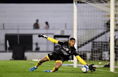 Presidente da Ponte diz que recusou ofertas de Grêmio e Juventude por empréstimo de goleiro