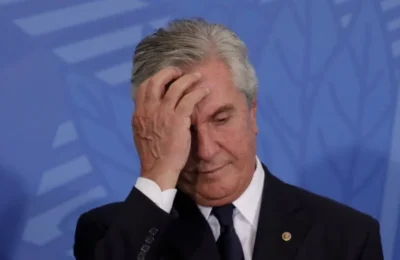 Ex-presidente Fernando Collor de Mello é preso em Maceió
