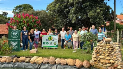 Curso sobre produção de mudas de café capacita produtores rurais do município