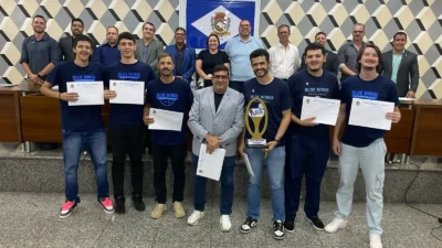 Blue Wings recebem homenagem na Câmara e miram novo título