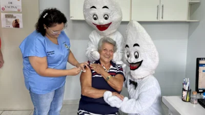 Vacinação em Cosmópolis imuniza mais de 100 pessoas em novo mutirão