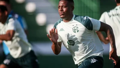 Guarani libera atacante dois meses após contratação