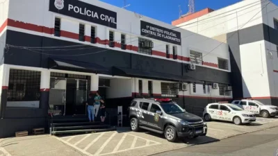Após atirar duas vezes na direção de vizinha que reclamou de barulho, advogado é preso em Campinas