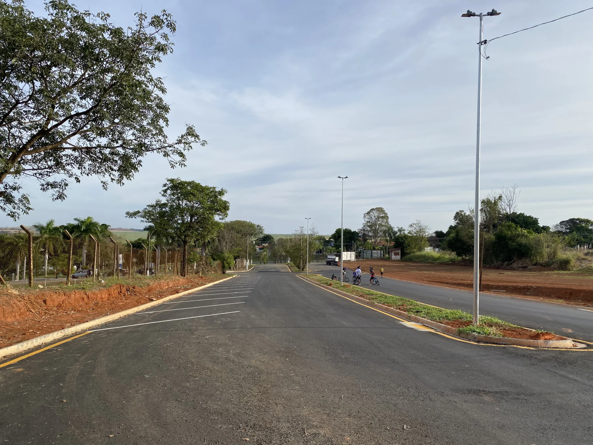 Rua Roberto Botcher é reaberta ao tráfego após obras de infraestrutura ...