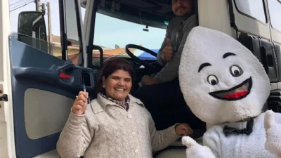 Vacinação drive-thru mobiliza mais de 290 munícipes em dia de imunização