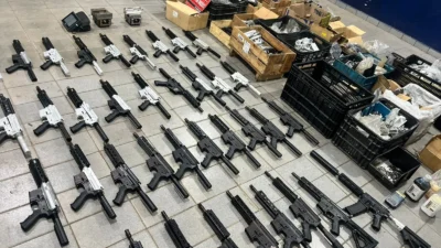 Polícia Militar e PF fecham fábrica clandestina de armas em Americana