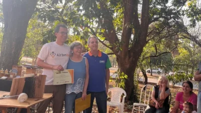 Cosmópolis participa de palestra sobre criação de abelhas sem ferrão em Campinas