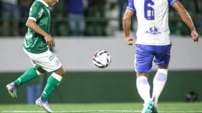 Em sintonia com a torcida, Guarani encontra espinha dorsal na Série C e embala na hora certa
