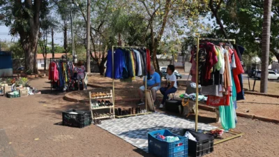 Feira do Desapego estreia neste sábado (20) na praça do coreto