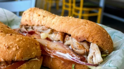 Compre um sub de 15cm e leve outro do mesmo sabor nesta quarta-feira (17)