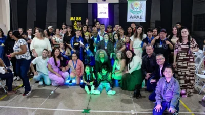 Miss e Mister Simpatia 2025 emociona público na APAE Cosmópolis