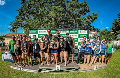1º Torneio Municipal de Vôlei de Praia movimenta o Ginásio do Calegaris em dia de integração esportivaCompetição reuniu quartetos mistos e público durante 12 horas de jogos em Paulínia