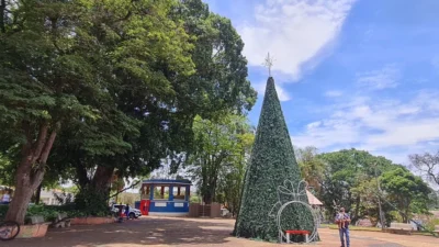 Cosmópolis inicia dezembro com festividades natalinas e serviços especiais