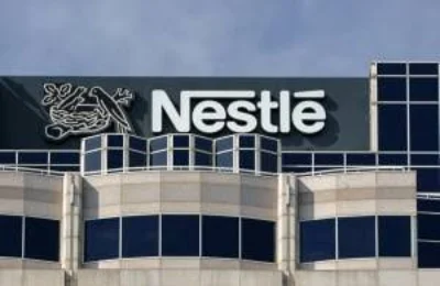 Nestlé faz recall de fórmulas infantis em 25 países por risco de toxina