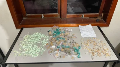 ROMU prende homem em flagrante por tráfico com 604 porções de drogas na rua Walter Dester