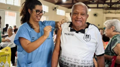 Dia D de vacinação contra a gripe acontece neste sábado (25)