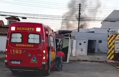 Incêndio atinge residência no bairro São José e mobiliza equipes de emergência