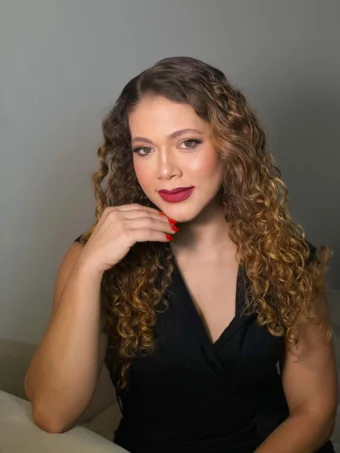 Jocilany Silva- Designer de sobrancelhas@josilvasobrancelhas
19993214134