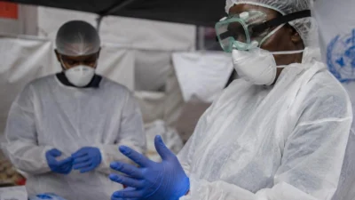 OMS declara emergência internacional após avanço de surto de Ebola na África