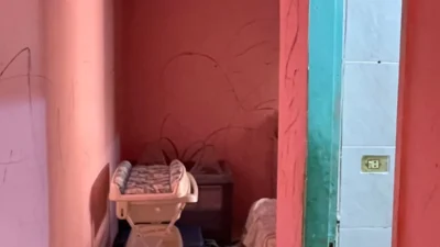 Homem é preso após ameaçar familiares com facão e martelo no Recanto das Laranjeiras