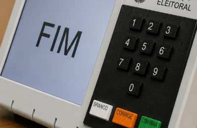 Eleitores já podem solicitar voto em trânsito para as eleições