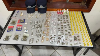 Operação no Cidade Alta apreende cerca de 200 porções de drogas e segue em andamento nesta quinta (2)