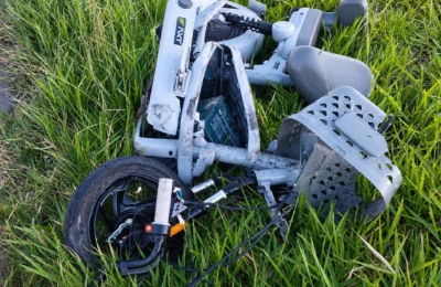 Mulher morre após colisão entre scooter elétrica e carro na SP-101, em Hortolândia