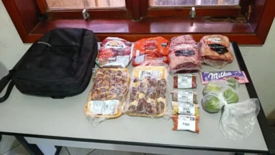 Homem é preso após furtar carnes e alimentos de supermercado na Avenida da Saudade